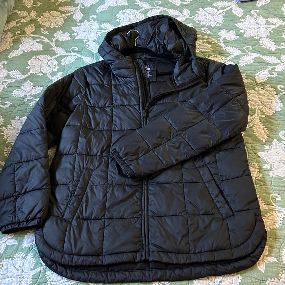 Women’s GAP Puffer Jacket Size Small